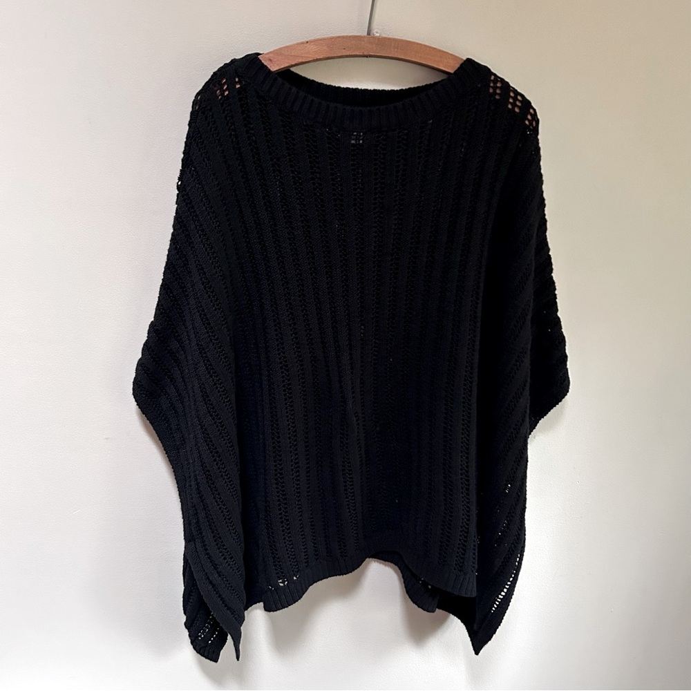Garnet Hill ~ Black Linen & Organic Cotton Crochet Open Weave Poncho in OS - Picture 12 of 14
